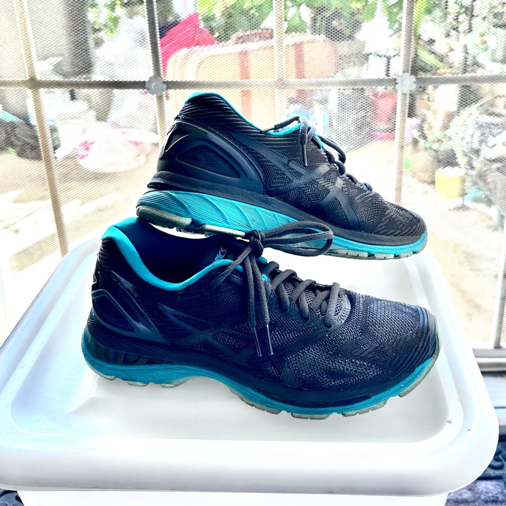 ASICS Black and Teal Athletic Shoes